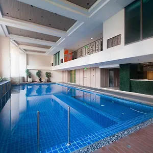 Kl Managed By Hii Aparthotel Makati City